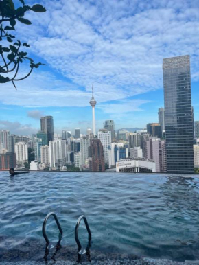 Kuala Lumpur Luxury suites At Axon Residence